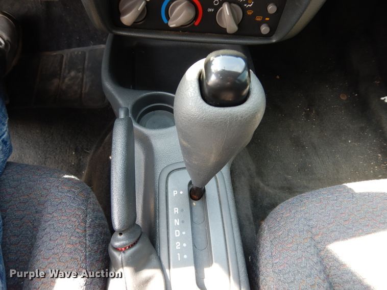 image for item DF4126 2001 Pontiac Sunfire