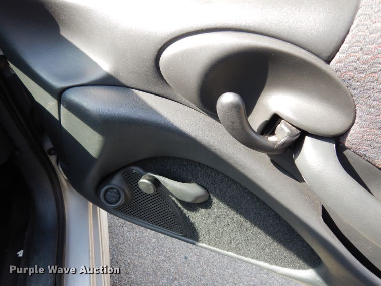 image for item DF4126 2001 Pontiac Sunfire