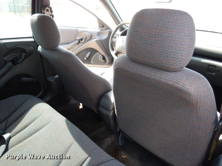 image for item DF4126 2001 Pontiac Sunfire