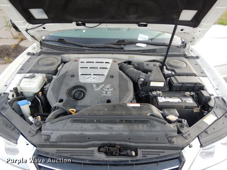 image for item DF4145 2007 Hyundai Azera Limited