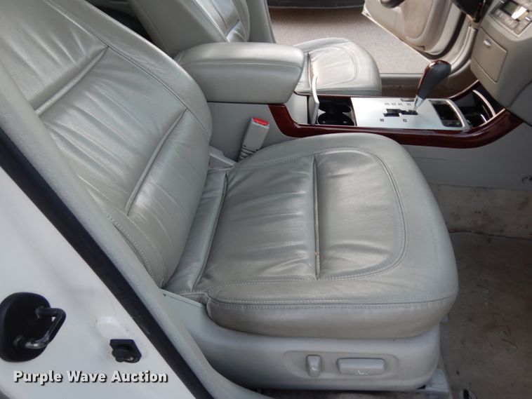 image for item DF4145 2007 Hyundai Azera Limited