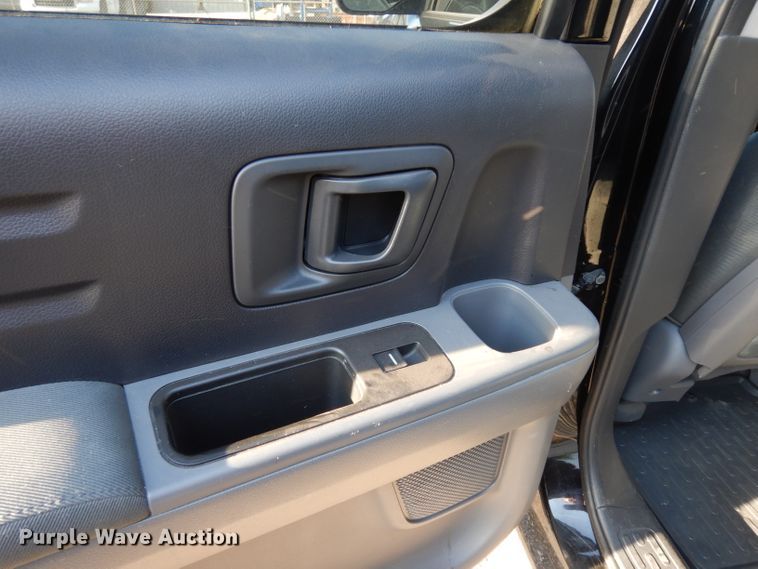 image for item DF4146 2008 Honda Ridgeline  Crew Cab pickup truck