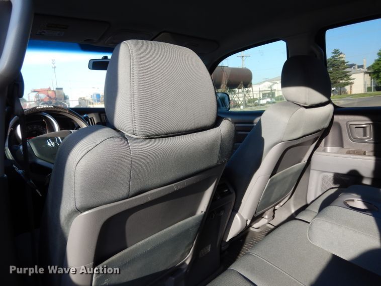 image for item DF4146 2008 Honda Ridgeline  Crew Cab pickup truck