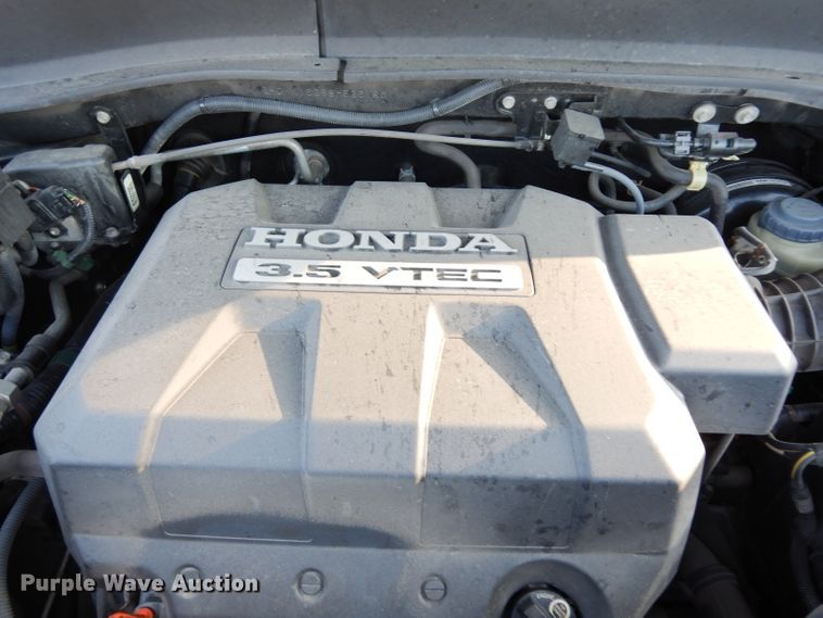 image for item DF4146 2008 Honda Ridgeline  Crew Cab pickup truck