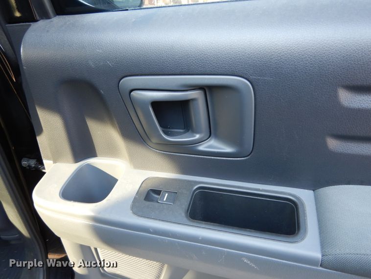 image for item DF4146 2008 Honda Ridgeline  Crew Cab pickup truck