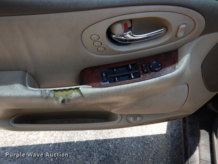 image for item DJ4249 2003 Oldsmobile Aurora