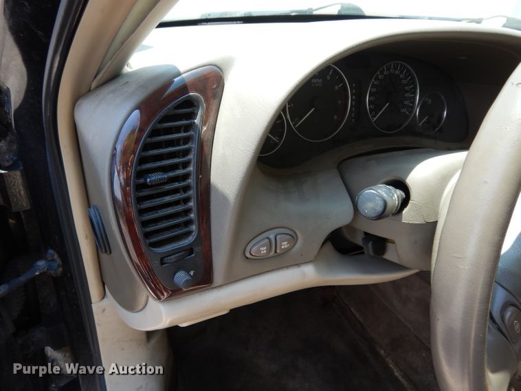 image for item DJ4249 2003 Oldsmobile Aurora