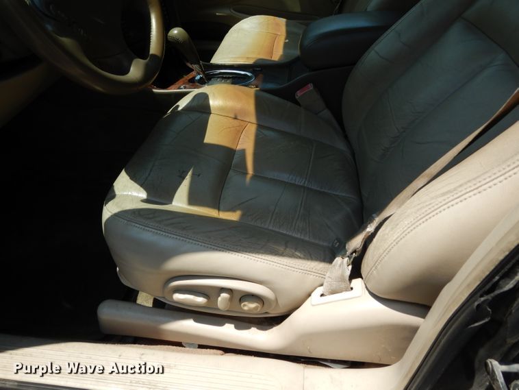 image for item DJ4249 2003 Oldsmobile Aurora