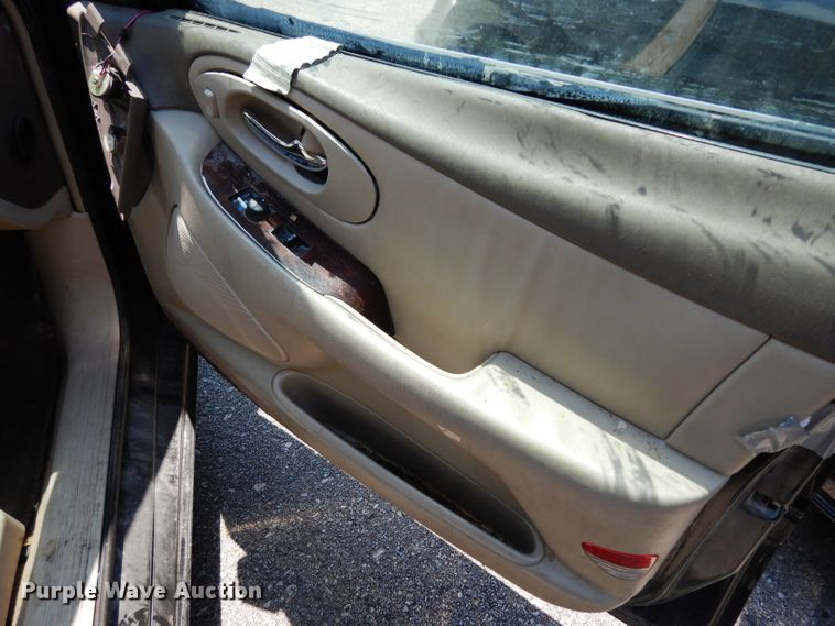 image for item DJ4249 2003 Oldsmobile Aurora