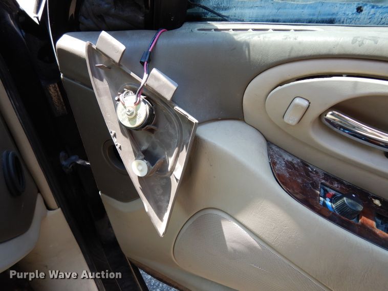 image for item DJ4249 2003 Oldsmobile Aurora