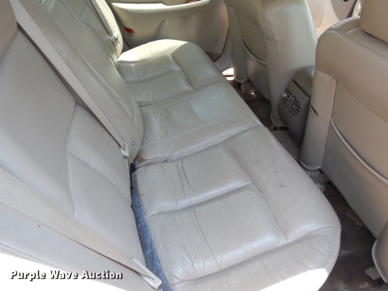 image for item DJ4249 2003 Oldsmobile Aurora