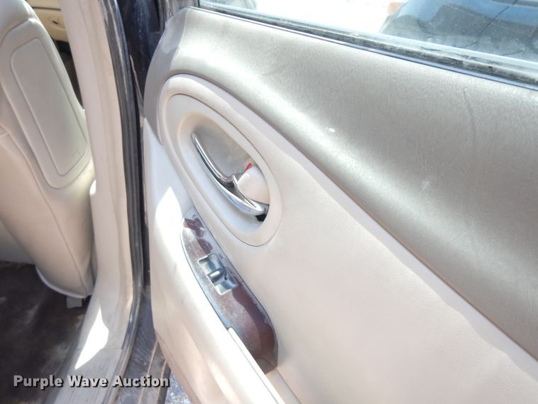 image for item DJ4249 2003 Oldsmobile Aurora