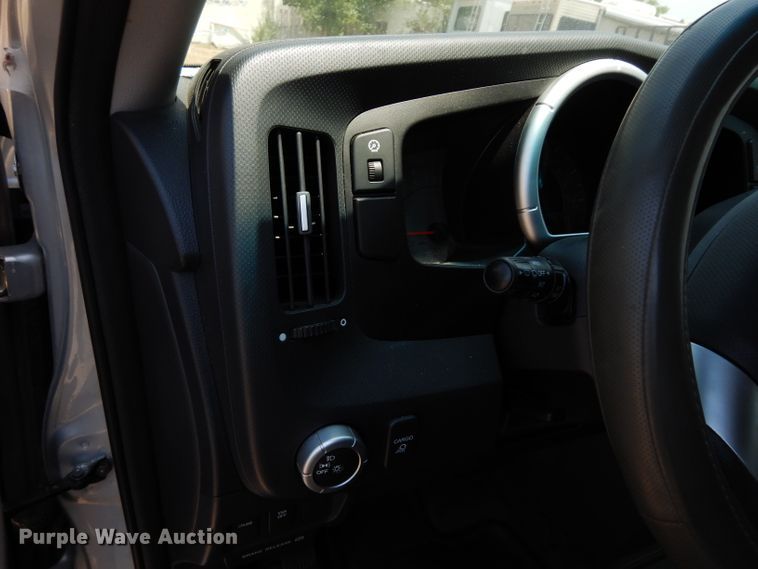 image for item DJ4252 2007 Honda Ridgeline  Crew Cab pickup truck