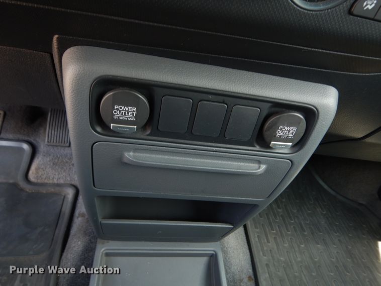 image for item DJ4252 2007 Honda Ridgeline  Crew Cab pickup truck