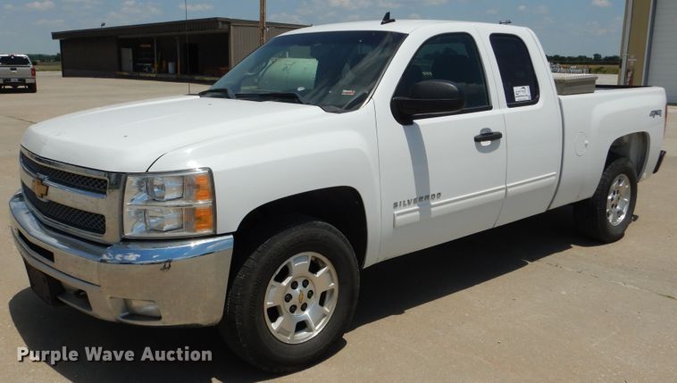 image for item DD2538 2012 Chevrolet Silverado 1500 LT  Ext. Cab pickup truck