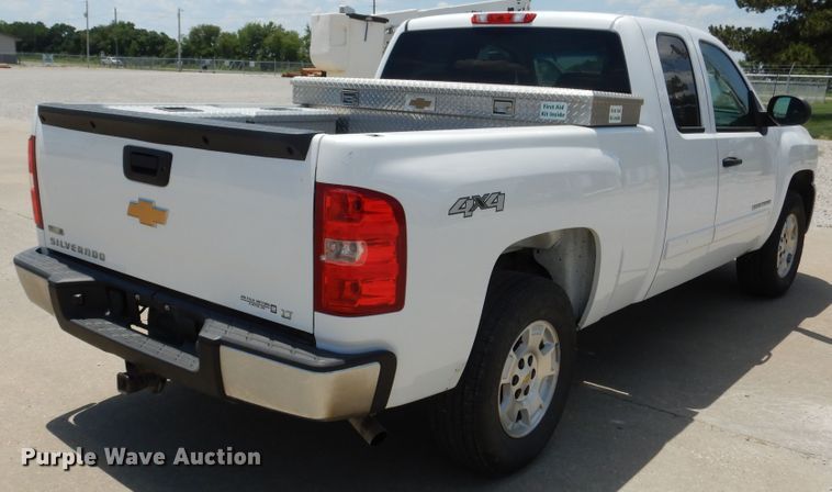 image for item DD2538 2012 Chevrolet Silverado 1500 LT  Ext. Cab pickup truck