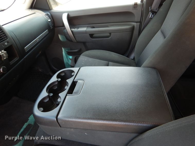 image for item DD2538 2012 Chevrolet Silverado 1500 LT  Ext. Cab pickup truck