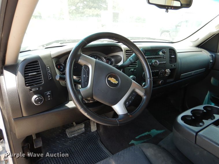 image for item DD2538 2012 Chevrolet Silverado 1500 LT  Ext. Cab pickup truck