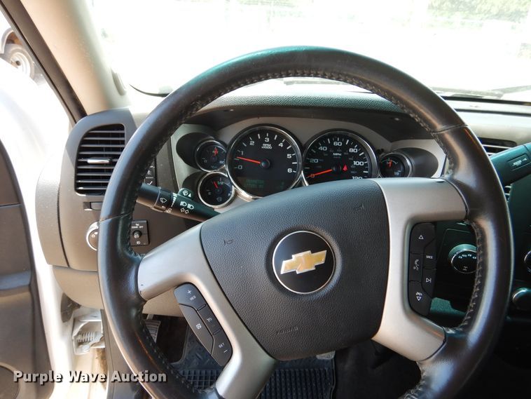 image for item DD2538 2012 Chevrolet Silverado 1500 LT  Ext. Cab pickup truck