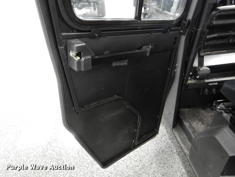 image for item DD2541 2019 Kawasaki Mule Pro FXT  utility vehicle