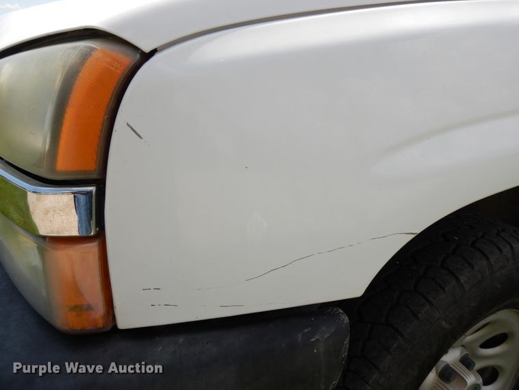 image for item DE5803 2005 Chevrolet Silverado 1500  Ext. Cab pickup truck