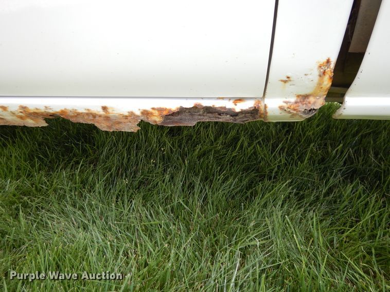 image for item DE5803 2005 Chevrolet Silverado 1500  Ext. Cab pickup truck