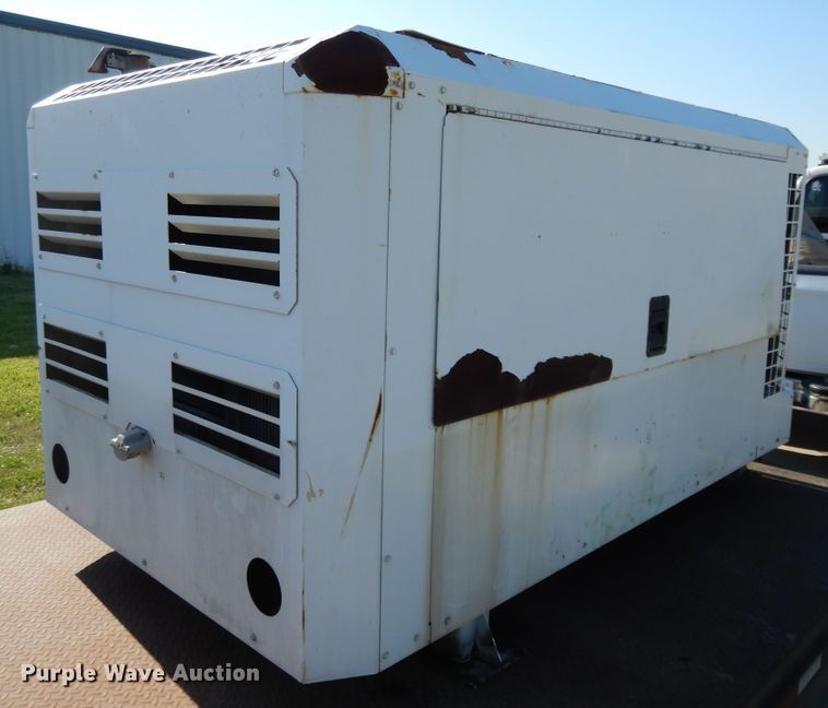 image for item DE5806 2000 Ingersoll Rand HP300WCU  air compressor