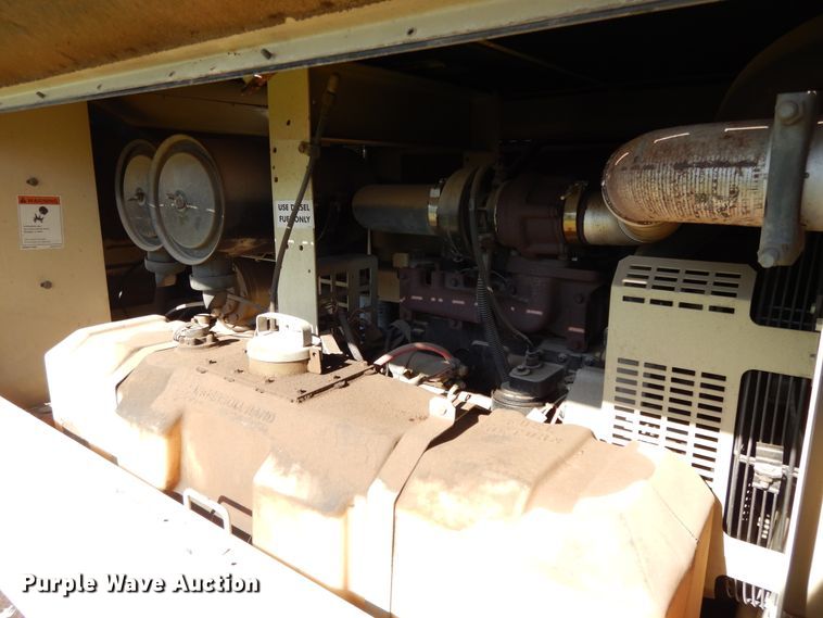 image for item DE5806 2000 Ingersoll Rand HP300WCU  air compressor