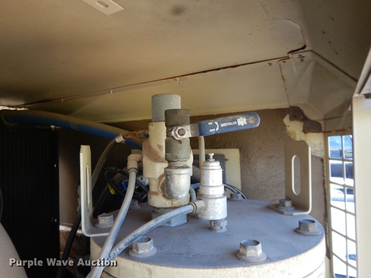 image for item DE5806 2000 Ingersoll Rand HP300WCU  air compressor