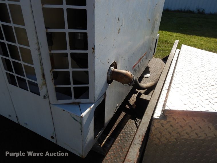 image for item DE5806 2000 Ingersoll Rand HP300WCU  air compressor