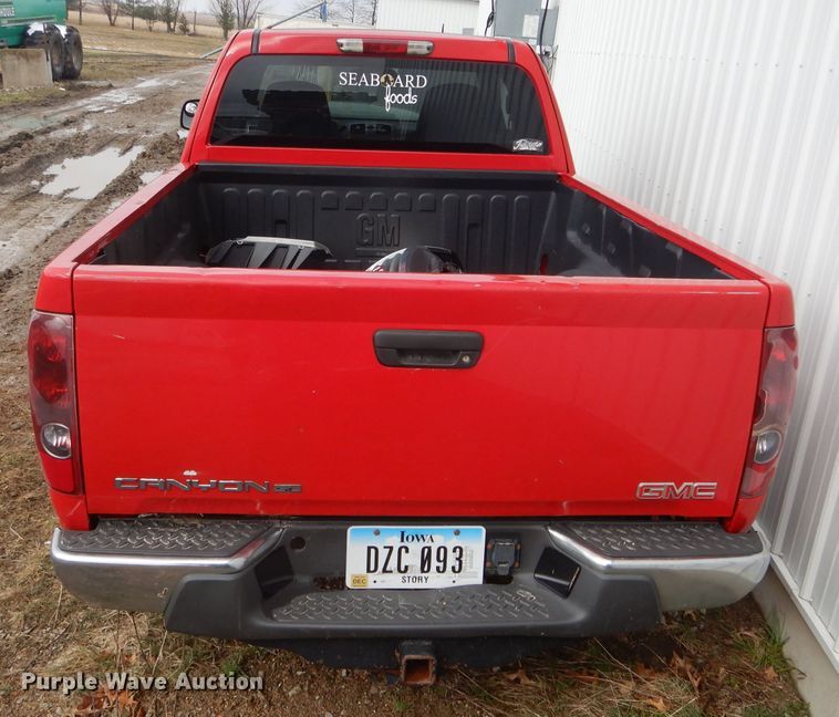 image for item DF3016 2008 GMC Canyon SL Ext. Cab pickup truck