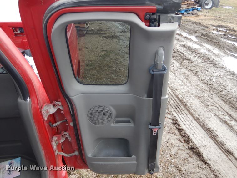 image for item DF3016 2008 GMC Canyon SL Ext. Cab pickup truck