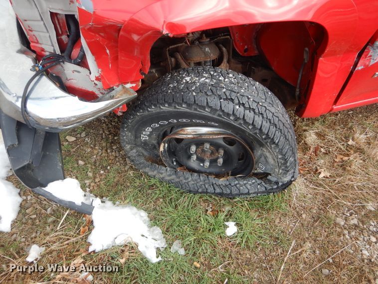 image for item DF3016 2008 GMC Canyon SL Ext. Cab pickup truck