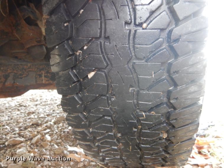 image for item DF3016 2008 GMC Canyon SL Ext. Cab pickup truck