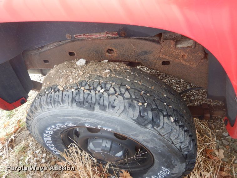 image for item DF3016 2008 GMC Canyon SL Ext. Cab pickup truck