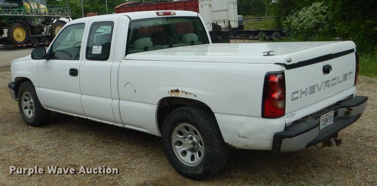 image for item DF3189 2006 Chevrolet Silverado 1500  Ext. Cab pickup truck