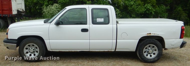 image for item DF3189 2006 Chevrolet Silverado 1500  Ext. Cab pickup truck