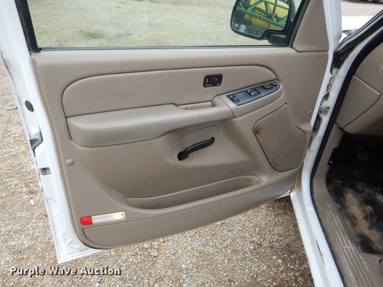 image for item DF3189 2006 Chevrolet Silverado 1500  Ext. Cab pickup truck