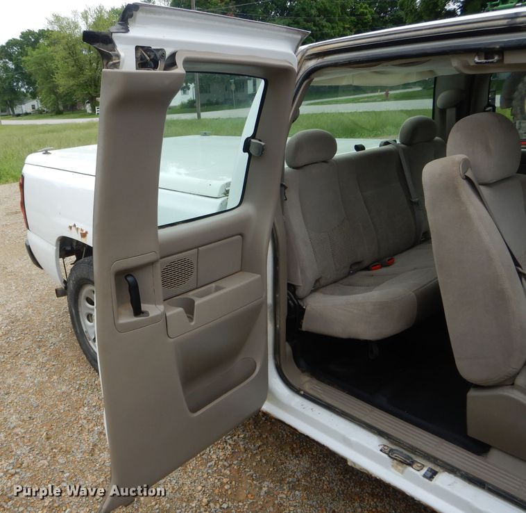 image for item DF3189 2006 Chevrolet Silverado 1500  Ext. Cab pickup truck