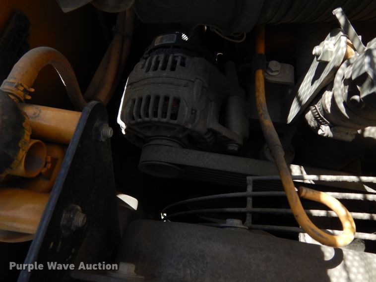 image for item DF4116 2006 John Deere 317  skid steer loader