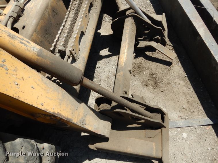 image for item DF4116 2006 John Deere 317  skid steer loader