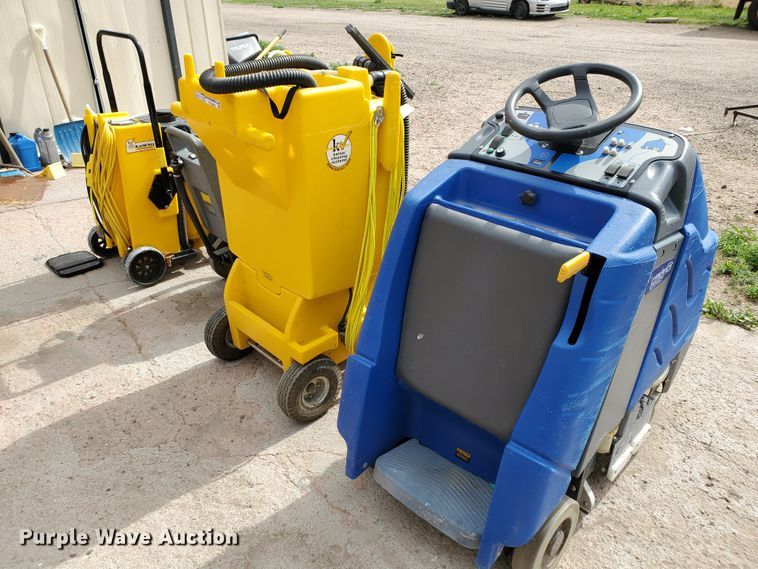 image for item DF8985 Floor cleaning equipment