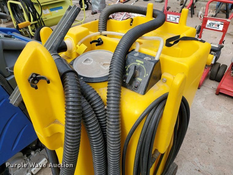 image for item DF8985 Floor cleaning equipment