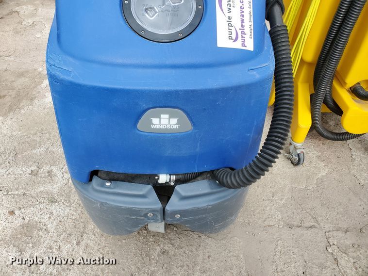 image for item DF8985 Floor cleaning equipment