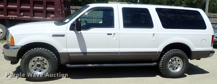 image for item DG2231 2001 Ford Excursion  SUV