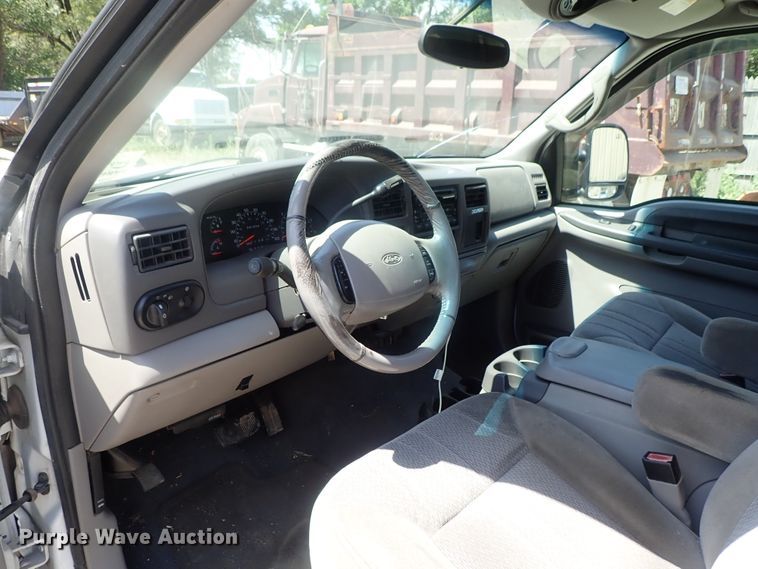 image for item DG2231 2001 Ford Excursion  SUV