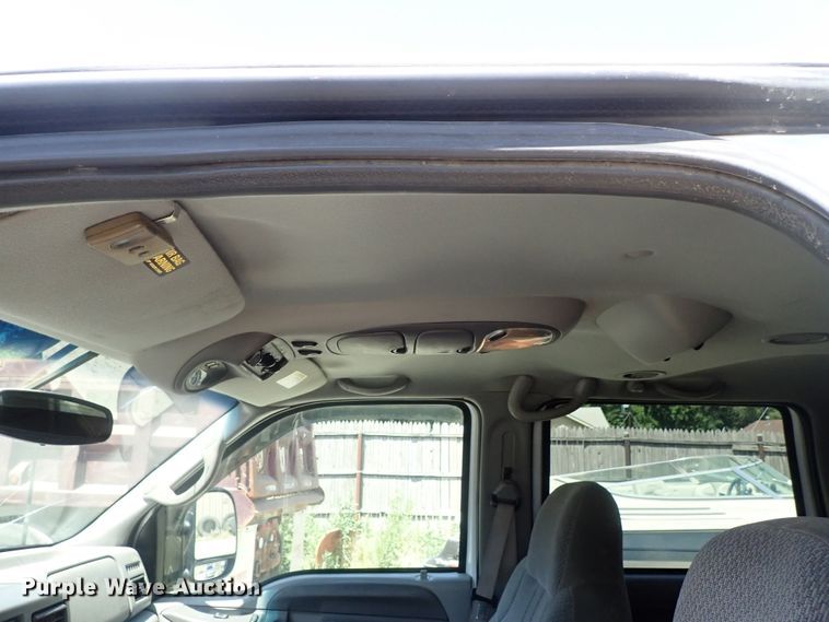 image for item DG2231 2001 Ford Excursion  SUV