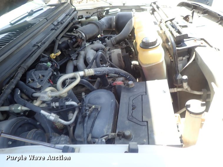 image for item DG2231 2001 Ford Excursion  SUV