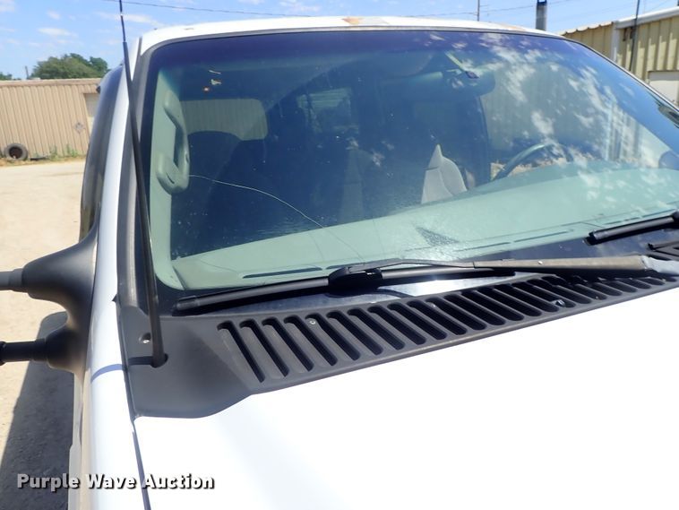 image for item DG2231 2001 Ford Excursion  SUV