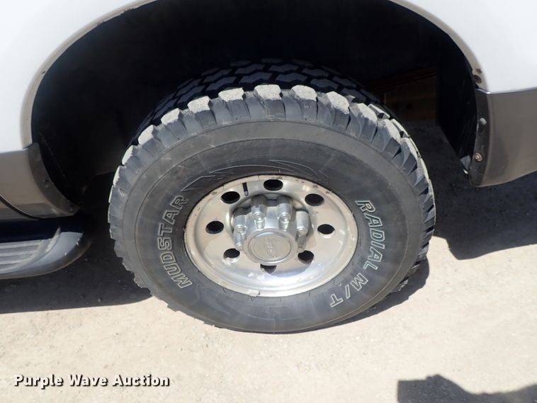 image for item DG2231 2001 Ford Excursion  SUV